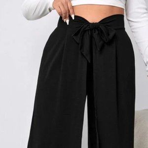 SHEIN Privé Plus Tie Front Tulip Hem Pants